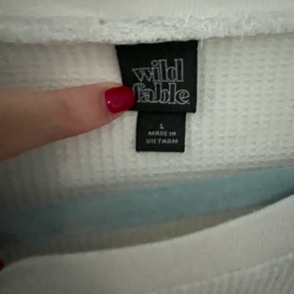 Distressed crop long sleeve waffle - Picture 6 of 6